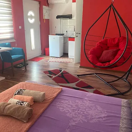 아파트 Maric In *