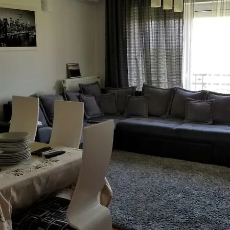 아파트 Maric In *