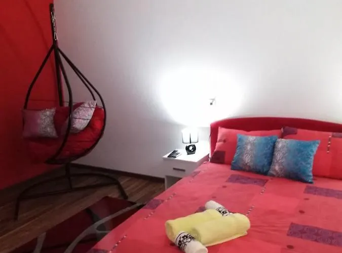 Maric In Appartement *